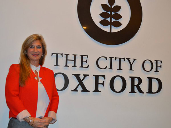 Oxford mayor Robyn Tannehill