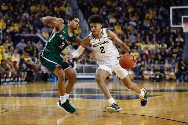 Sophomore guard Jordan Poole is averaging 13.5 points per game and connecting on 50 percent of his three-point attempts.