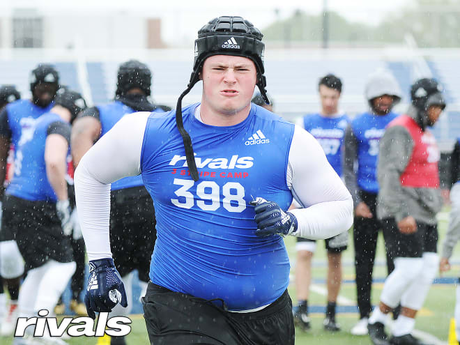 Rivals 3-star OL prospect Michael Enwistle currently holds 17 offers including Army West Point