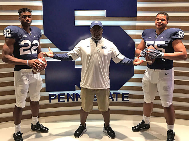 Jayson Oweh (left) on a visit to Penn STate