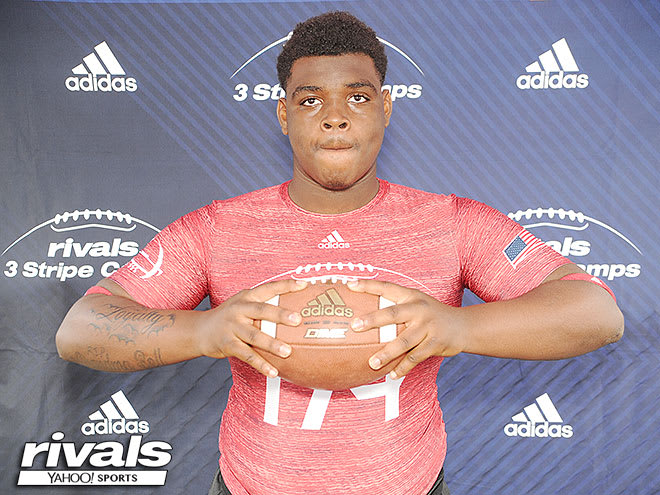 New London (N.C.) North Stanly senior defensive tackle C.J. Clark is ranked No. 204 overall nationally by Rivals.com in the class of 2019.