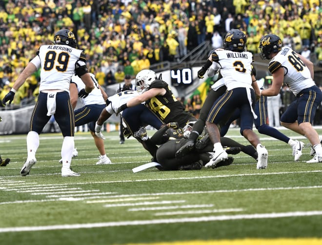 Oregon's defense held Cal to just one offensive touchdown in Saturday's rout at Autzen Stadium.