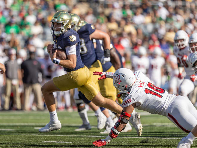 Notre Dame quarterback Riley Leonard continued to be a running threat against Miami (Ohio).