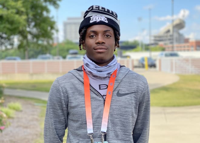 Four-star wide receiver Amarion Brown visited Auburn on Wednesday.