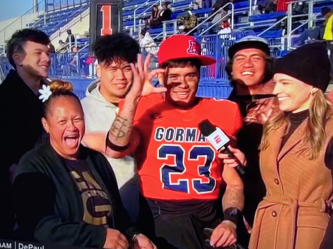 Trech Kekahuna announced his commitment to Arizona during Bishop Gorman's final game of the season Saturday afternoon.
