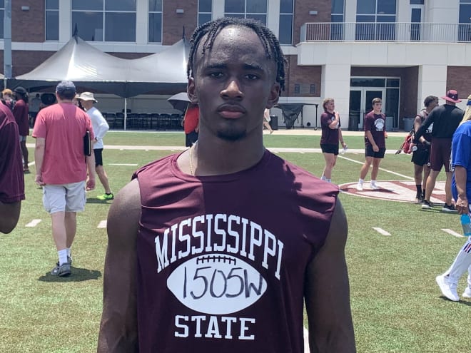 Kevin Adams- 2023 DB out of Destrehan LA