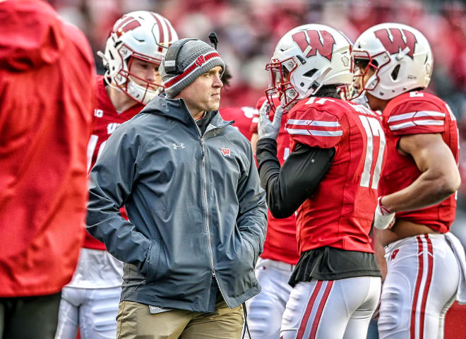 Wisconsin defensive coordinator Jim Leonhard.