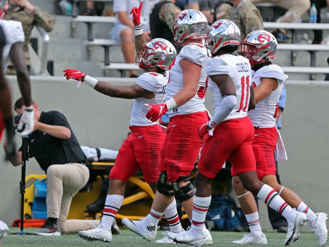 Western Kentucky Hilltoppers wide receiver Jerreth Sterns (8) celebrates one of his 9 receptions (171 yards & 2 touchdowns) on the day
