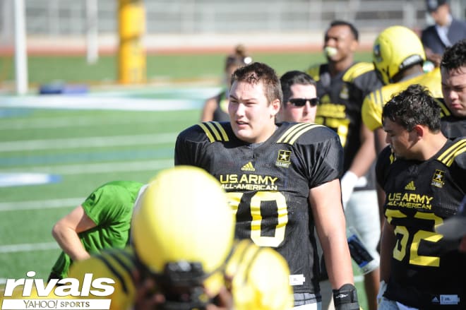 5-star offensive tackle Foster Sarell says USC is one of his finalists