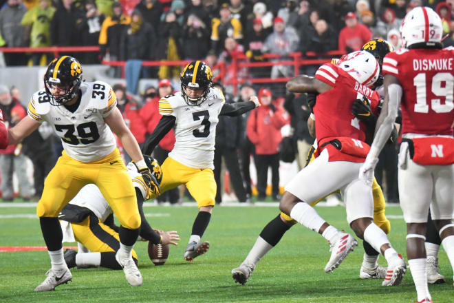  Iowa junior kicker Keith Duncan has been named to the 2019 Sporting News All-America team.