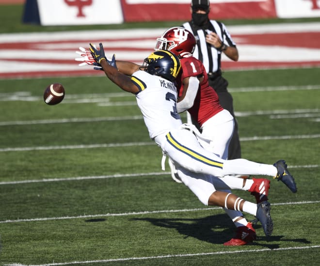 Michigan Wolverines football wide receiver A.J. Henning