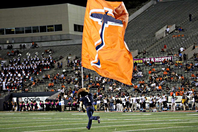 UTEP is coached by Sean Kugler, the father of Michigan fifth-year senior offensive lineman Pat Kugler.