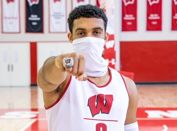 D"Mitrik Trice shows off his 2020 Big Ten regular season championship ring.