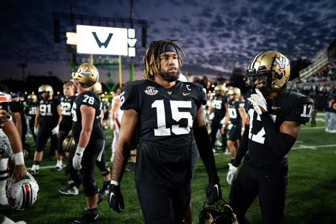Vanderbilt transfer DE Nate Clifton (15) is USC's first big transfer portal addition this cycle.