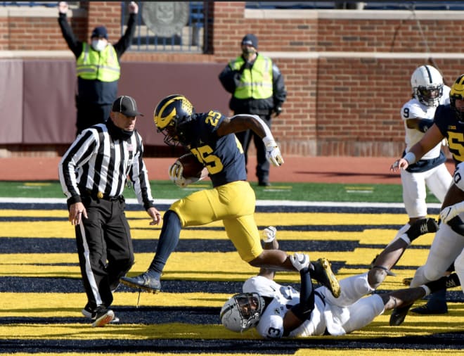 Michigan Wolverines football RB Hassan Haskins