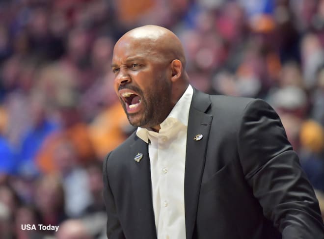 Missouri basketball coach Cuonzo Martin