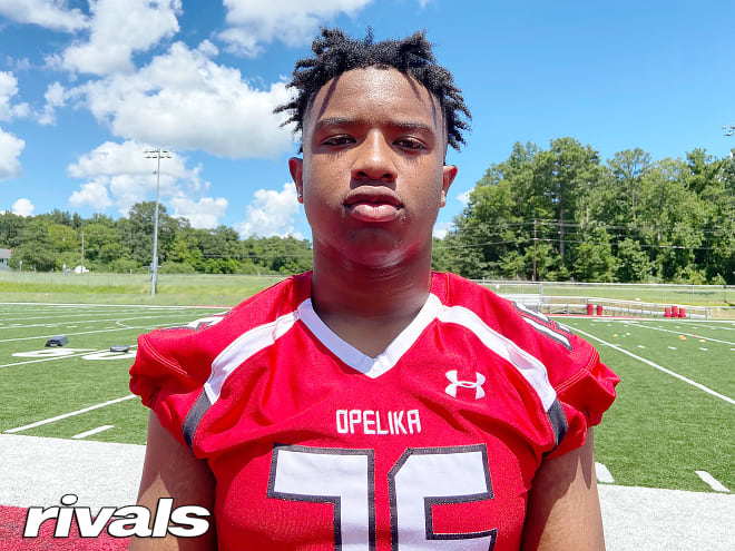 Rising 2025 DE Malik Autry talks summer visits