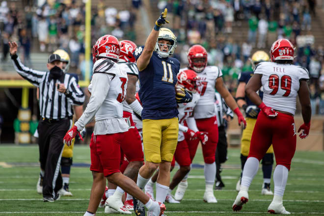 Bennett Skowronek had two third-down catches against Louisville.