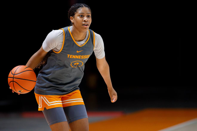 Jewel Spear joined Tennessee this offseason as a senior.