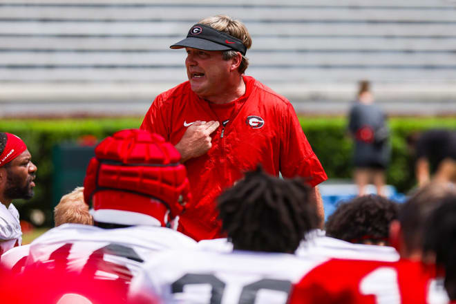 Kirby Smart addresses his team during last Saturday's scrimmage