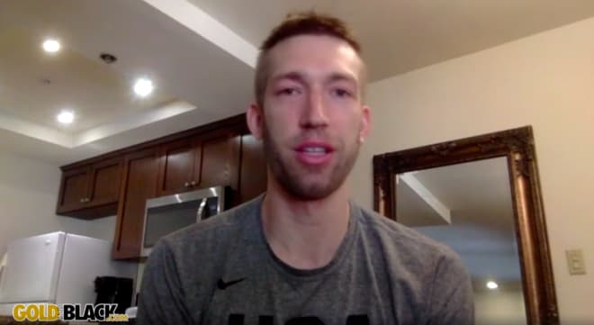 Robbie hummel deals