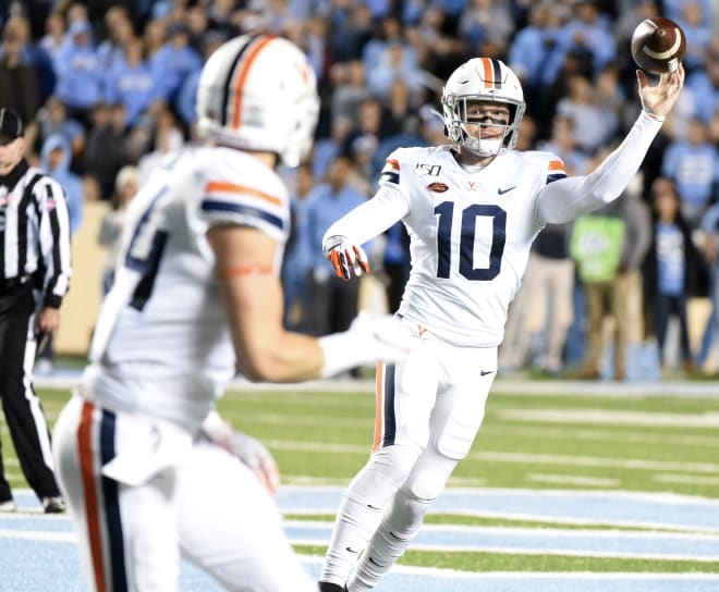 Virginia Cavaliers quarterback Brennan Armstrong