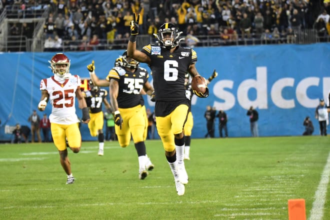 Iowa senior Ihmir Smith-Marsette has been named to the 2020 Fred Biletnikoff Award Watch List.