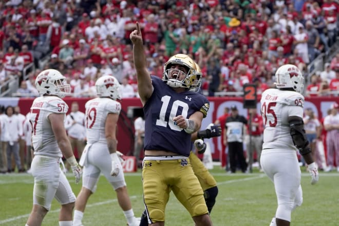 Notre Dame Fighting Irish football sophomore quarterback Drew Pyne