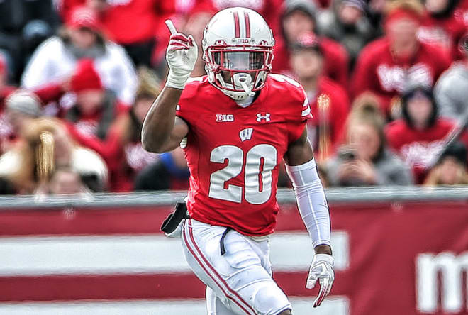 Wisconsin Badgers corners Faion Hicks and Caesar Williams Growing