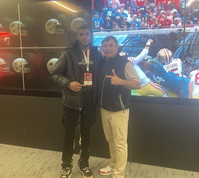 Rivals100 EDGE Zion Grady with Georgia head coach Kirby Smart. Photo via Grady's Twitter.