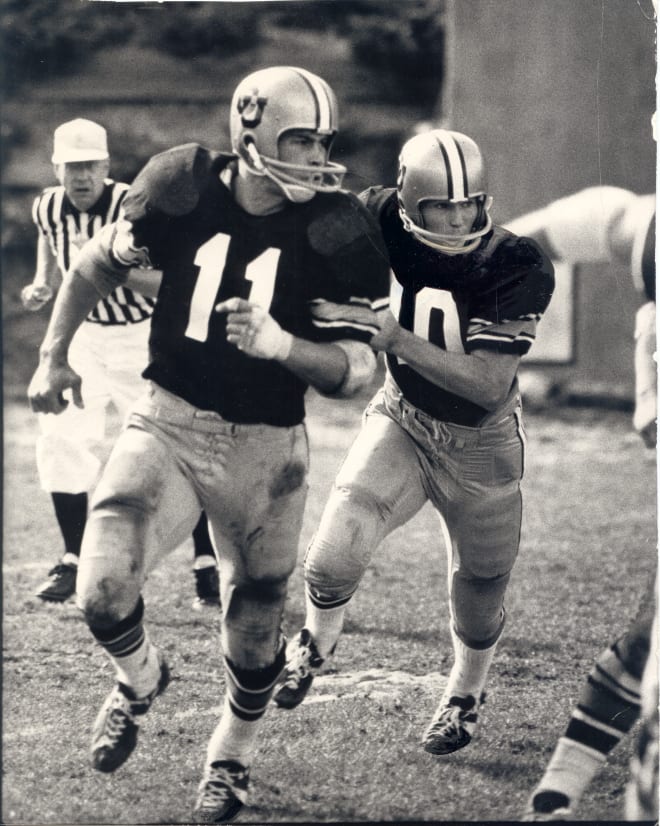 Anderson lead blocks for quarterback Jim Bratten in 1969.