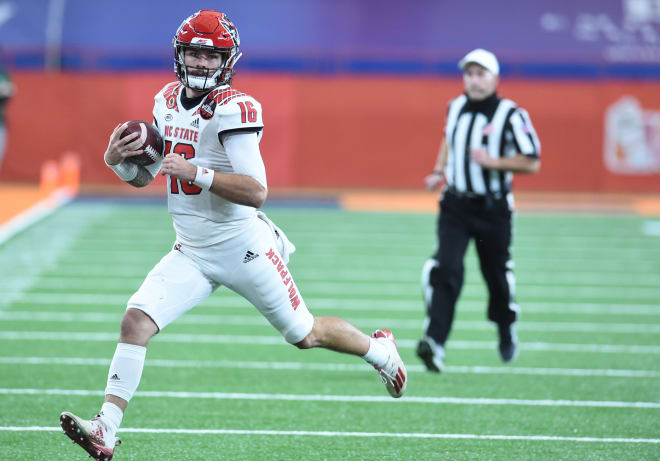 NC State Wolfpack football quarterback Bailey Hockman