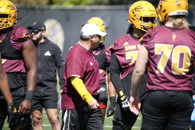 Offensive line adjusting to new leadership, 'comfortable' in new scheme -  ASUDevils