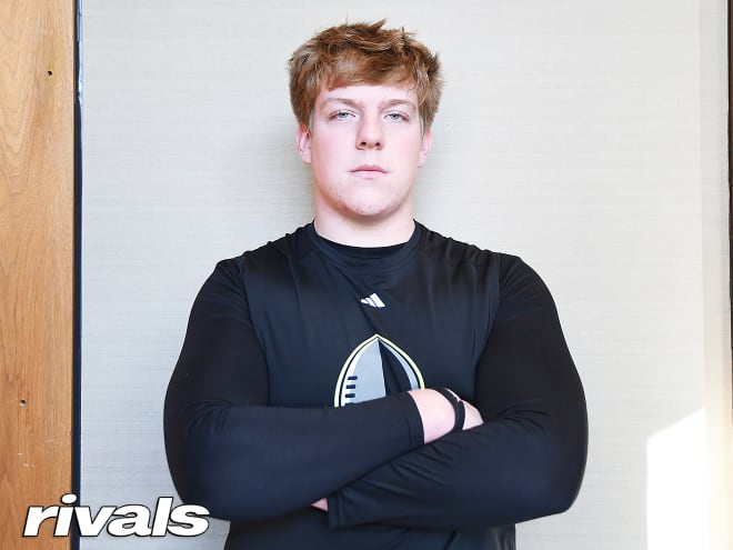 2024 three-star offensive guard Kyle Rakers