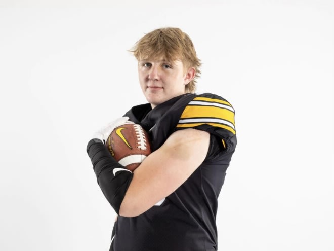 Three-star offensive guard out of Kansas, Brock Heath officially visited Iowa this weekend. 