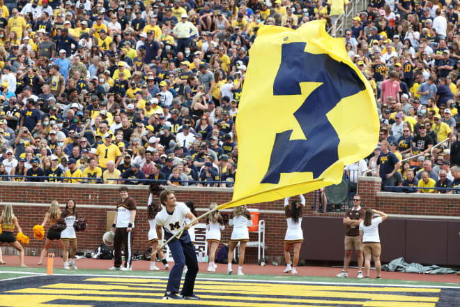 Michigan Wolverines football beat Western Michigan, 47-14, to begin the year.