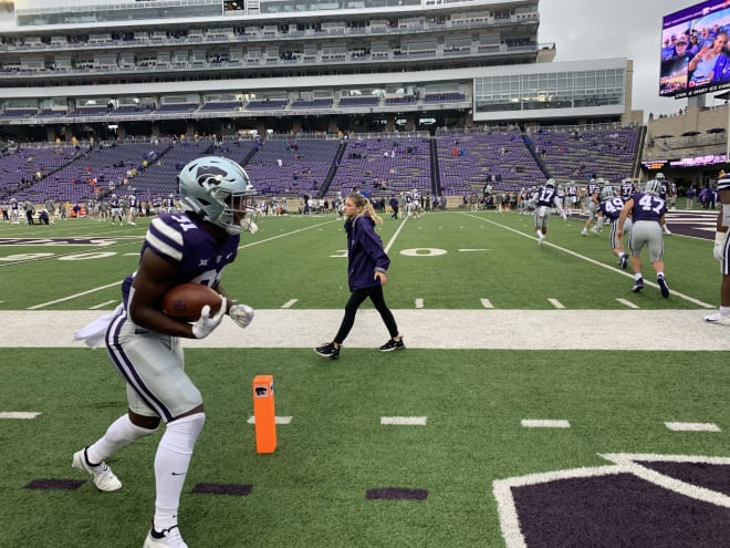 Junction City's DJ Giddens gets ready to face Missouri