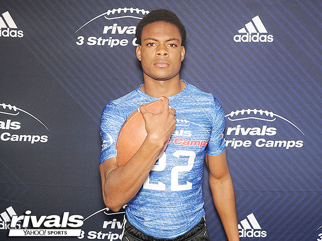 Calvin Lockett had an in-home visit with Iowa wide receivers coach Kelton Copeland Tuesday.