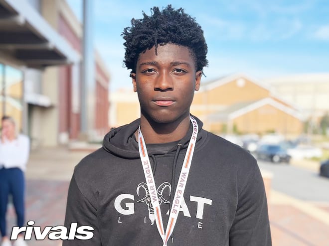 Anthony Jones visited Auburn over the weekend.