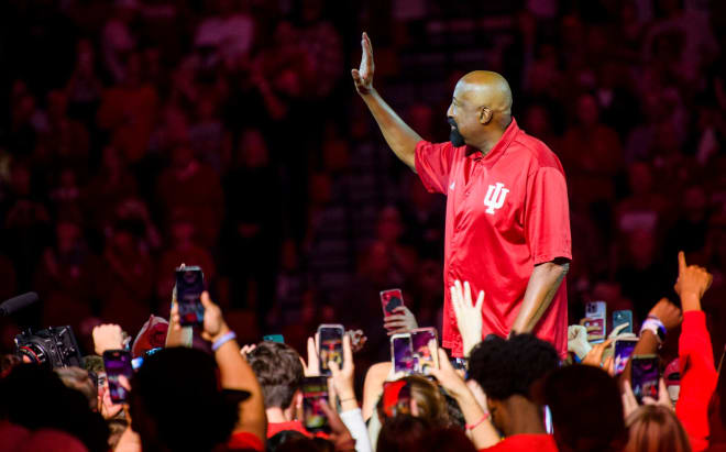 Mike Woodson greets the fans inside Simon Skjodt Assembly Hall during last year's Hoosier Hysteria event.