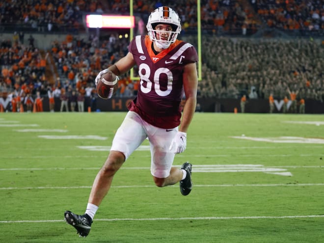 Former Virginia Tech wide receiver Kaleb Smith plans to play at Notre Dame next season.