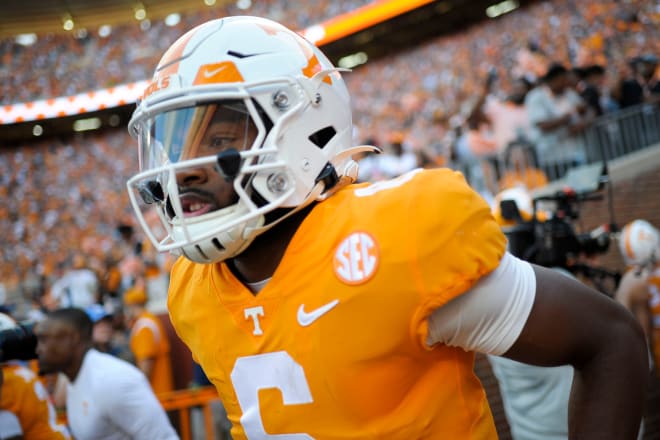 Vols Receiver Jimmy Holiday Announces Intention To Enter Transfer 