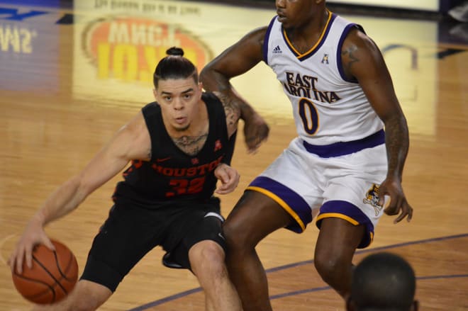 Rob Gray and Houston lapped ECU 109-58 on Sunday