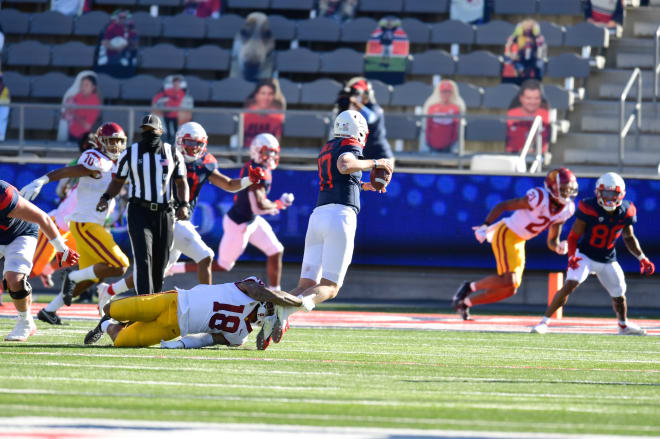 Redshirt sophomore Raymond Scott made a sack on Arizona quarterback Grant Gunnell last week.