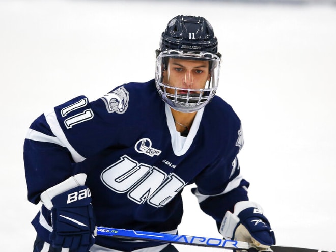 Notre Dame hockey added forward Jackson Pierson as a graduate transfer following four seasons at New Hampshire.