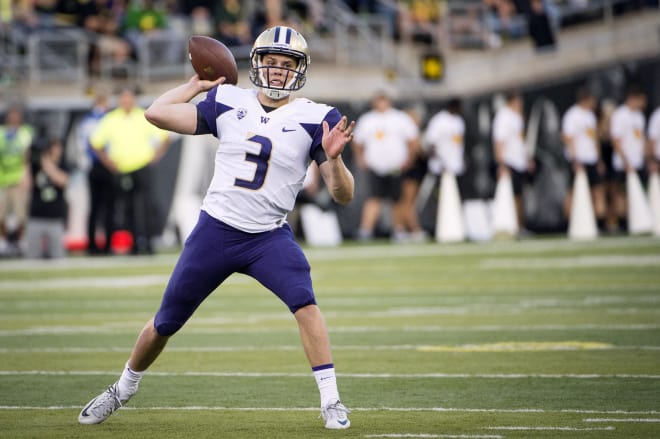 Washington sophomore quarterback Jake Browning vs Oregon; Credit: Troy Wayrynen-USA TODAY Sports