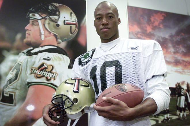 In addition to his Hall of Fame CFL career and stints in the NFL with the Chicago Bears and Green Bay Packers, Henry Burris also played for NFL Europe's Berlin Thunder. 