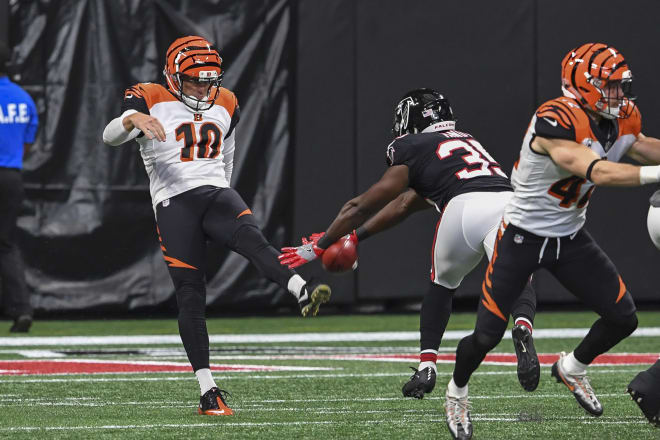 Tandy blocked a punt against the Bengals.