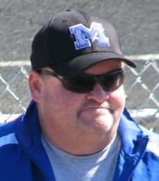 Former Mooresville HS Head Coach Hal Capps is heading to Seneca SC. 