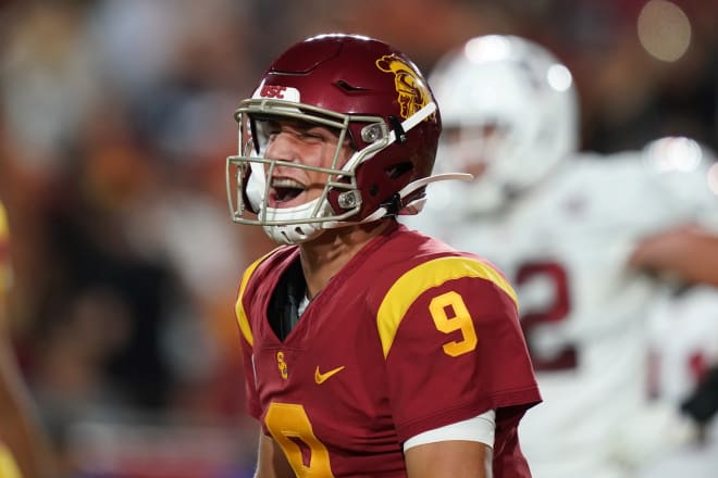 USC freshman quarterback Kedon Slovis completed 28 of 33 passes for 377 yards, 3 touchdowns and 0 interceptions Saturday night against Stanford.